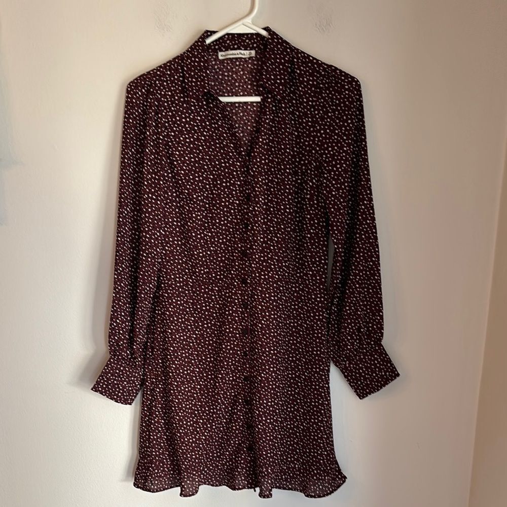 Abercrombie & Fitch Women shirt dress Maroon Long Sleeve  button down XS EUC